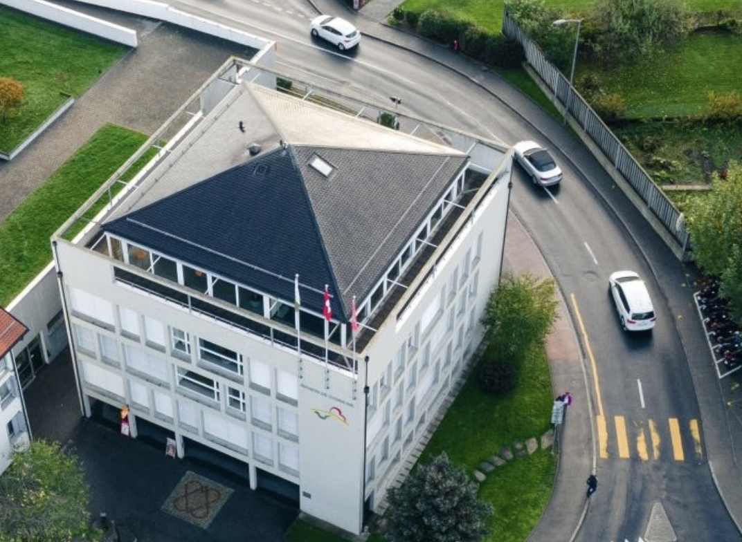 Deux candidats à la syndicature - un choix entre deux visions politiques ?